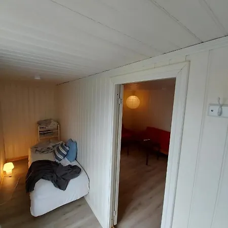 Huset Med Utsikt Til Innsjoen -8 Min Til Sentrum Apartment Gjovik
