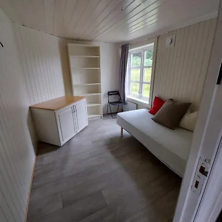 House With Seaview To The Mjosa, 8 Min To Town Center アパート *